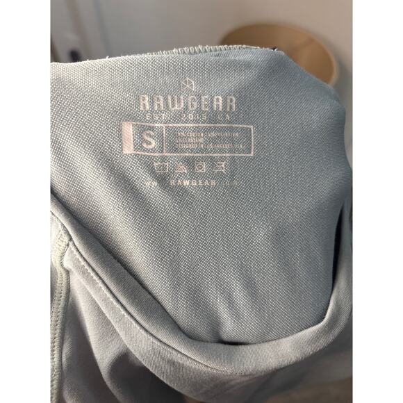 RawGear Blue Long Sleeve Performance Shirt Men’s Size Small Lightweight Gym - Picture 3 of 3